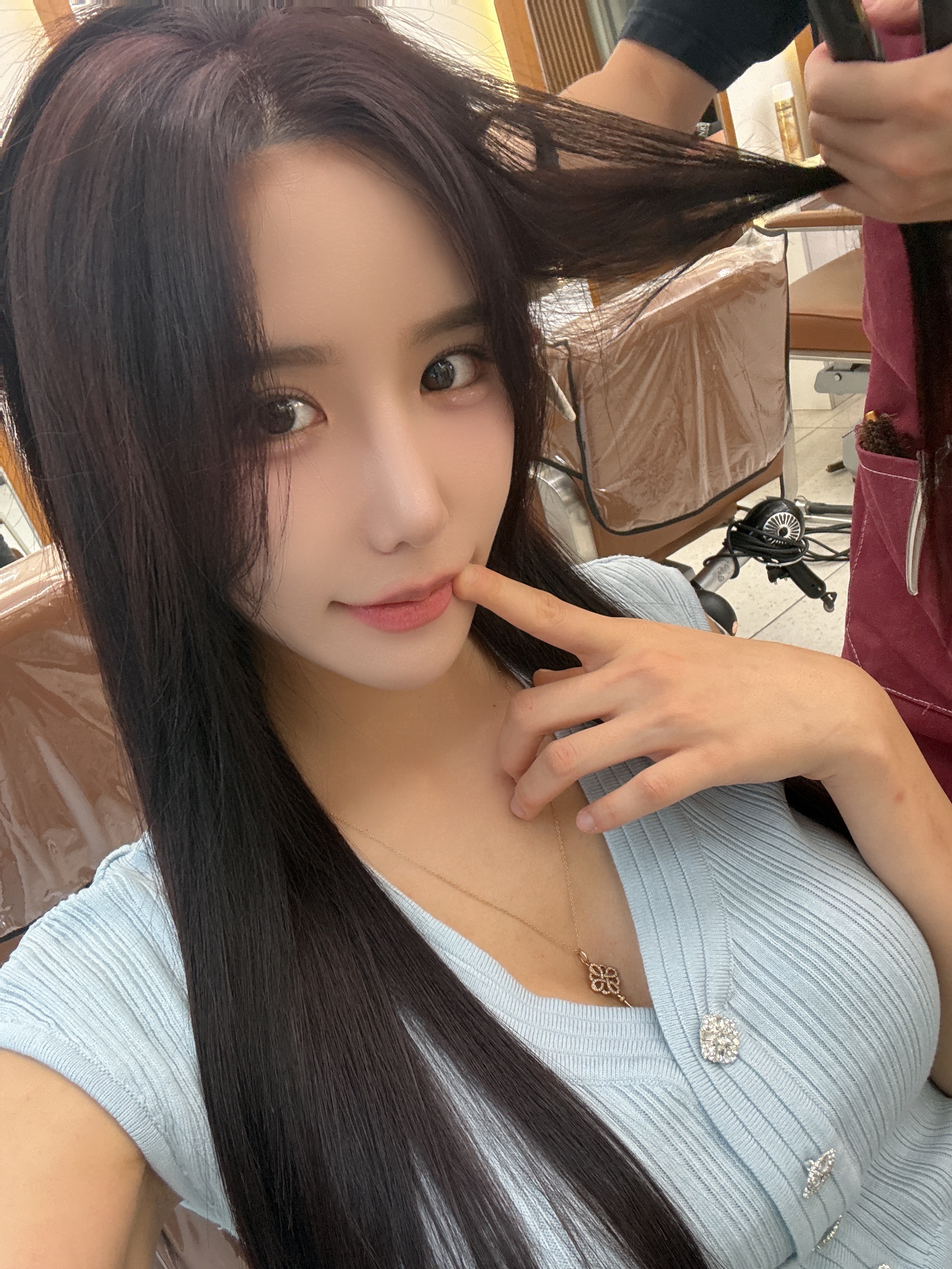 첨부 이미지 또는 GIF